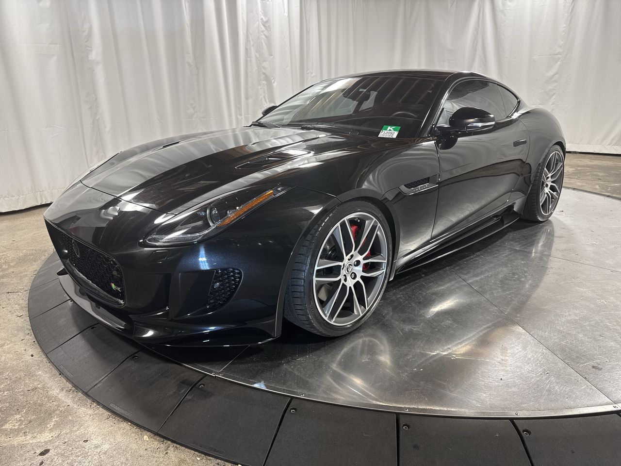 2016 Jaguar F-TYPE R