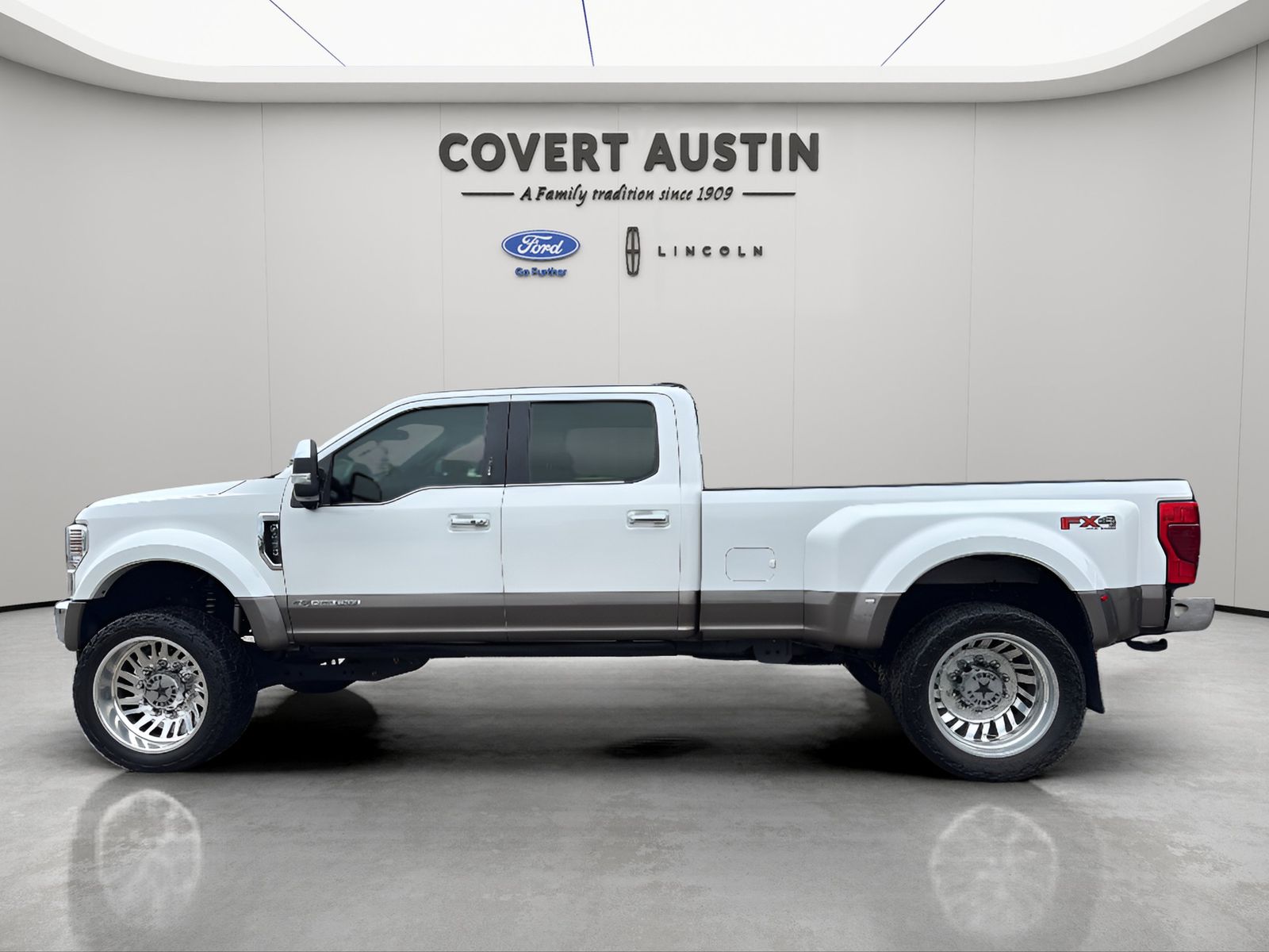 Used Car 2022 Ford F-450sd  King Ranch For Sale Under $70,000 In Austin, Texas