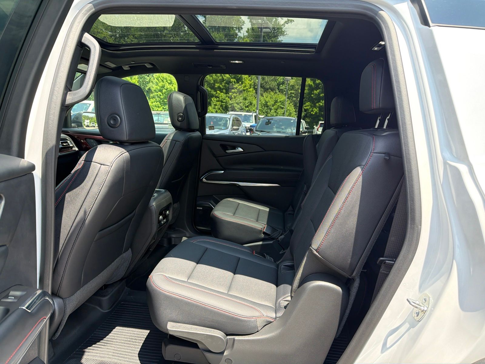 Used 2025 Beige Chevrolet Z71 image 7