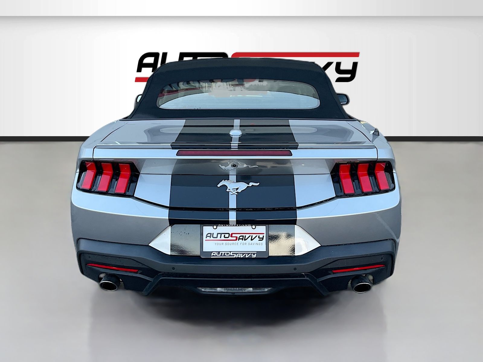 Used 2024 Silver Ford EcoBoost Premium image 6