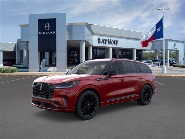 Red Carpet Tinted Clearcoat 2026 Lincoln Aviator SUV / Crossover Rear-Wheel Drive Automatic