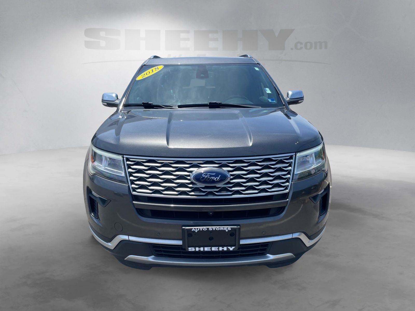 Certified Used 2018 Magnetic Ford Platinum image 9