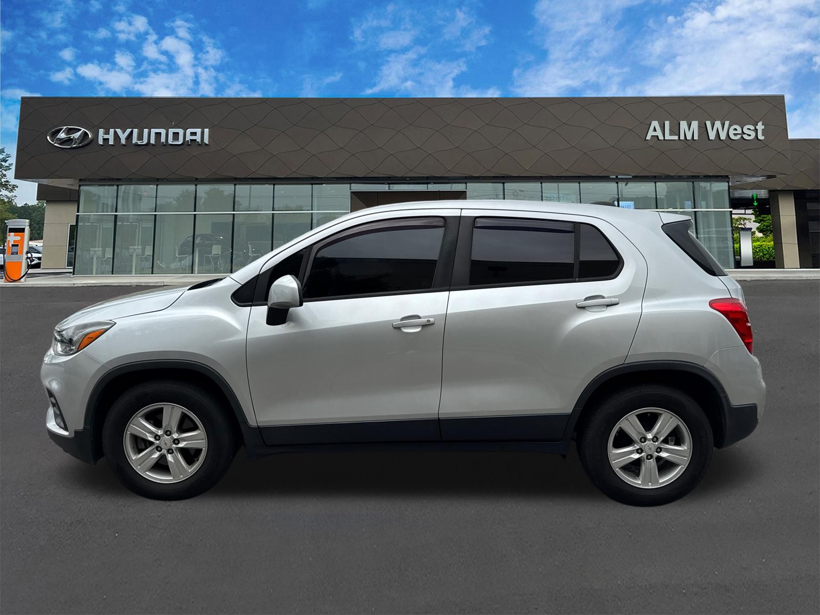 Used 2020 Silver Chevrolet LS image 8