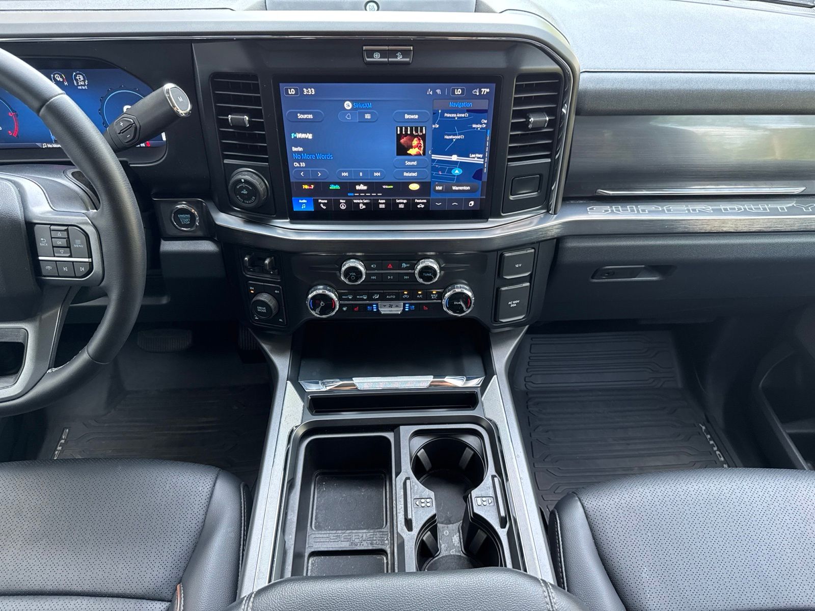 Certified Used 2025 Agate Black Metallic Ford Lariat image 28