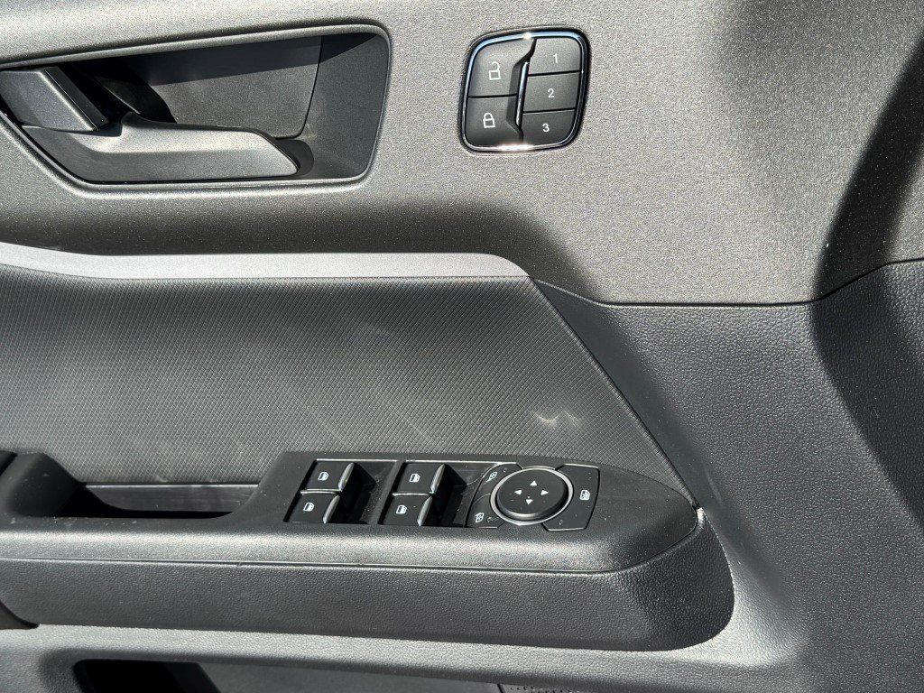 New 2025 Carbonized Gray Metallic Ford Outer Banks image 28