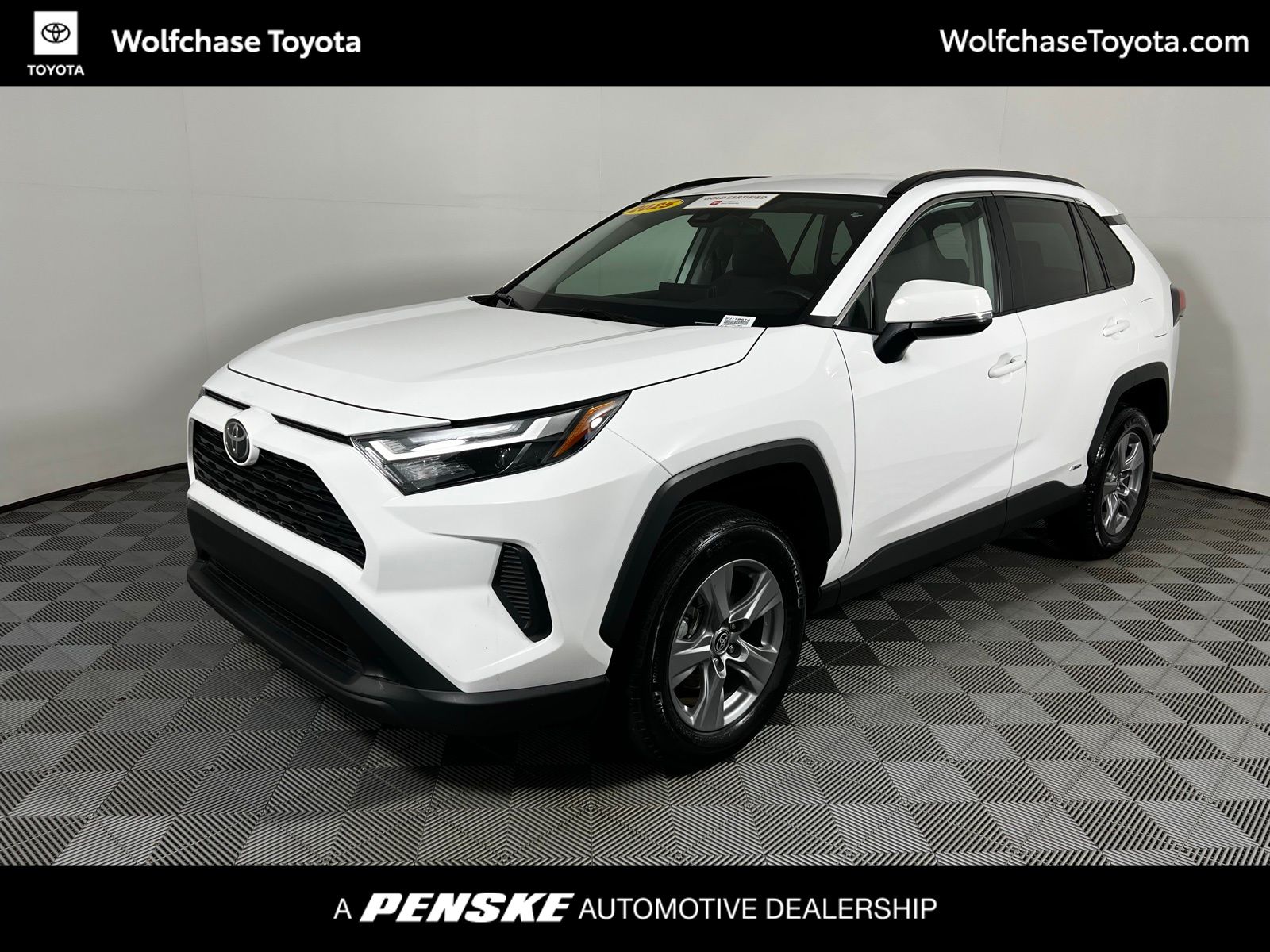 Thumbnail: 2025 Toyota RAV4 - 1
