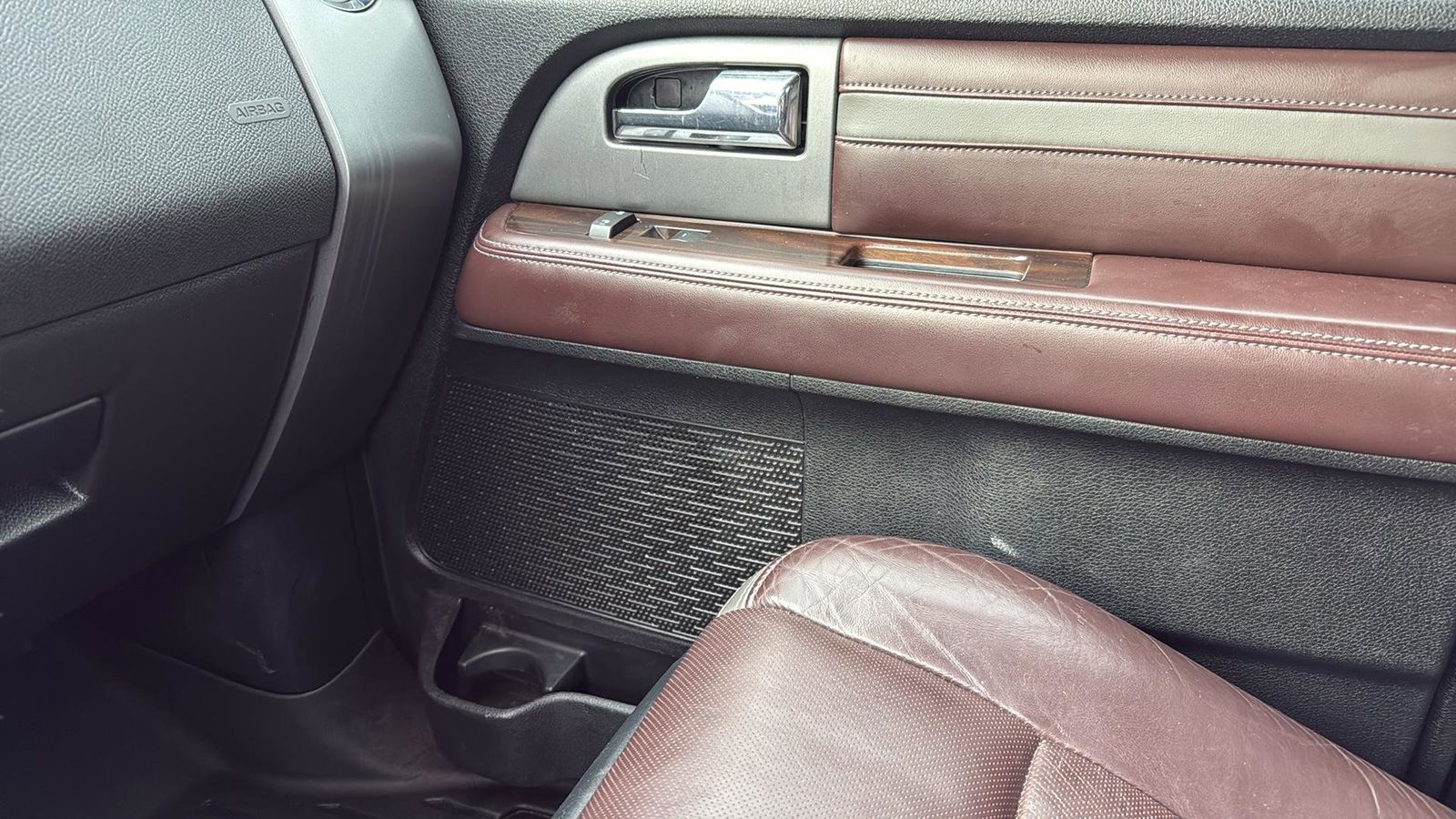 Used Car 2016 Ford Expedition  Platinum For Sale Under $20,000 In Austin, Texas