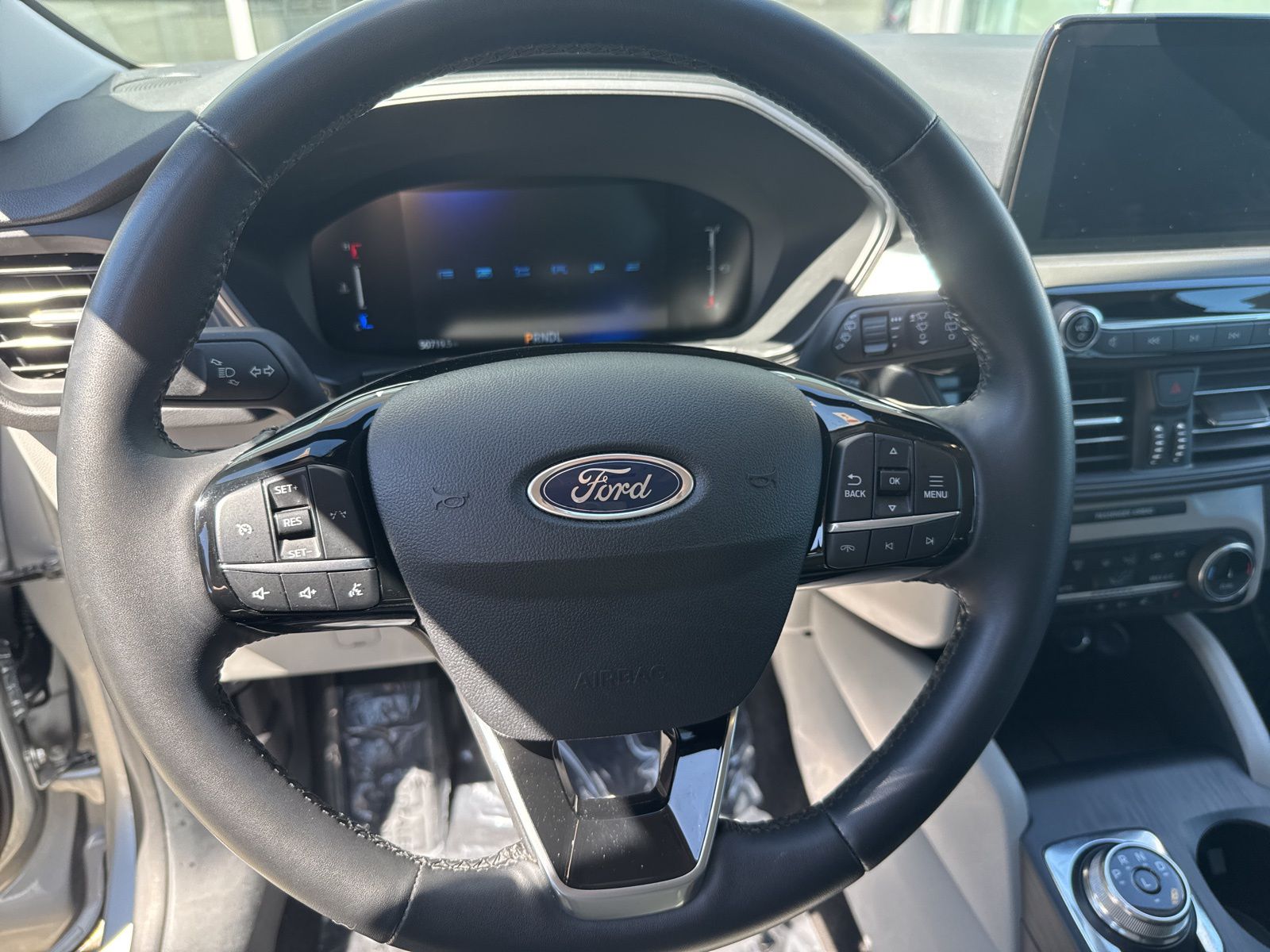 Used 2024 Silver Ford Active image 12