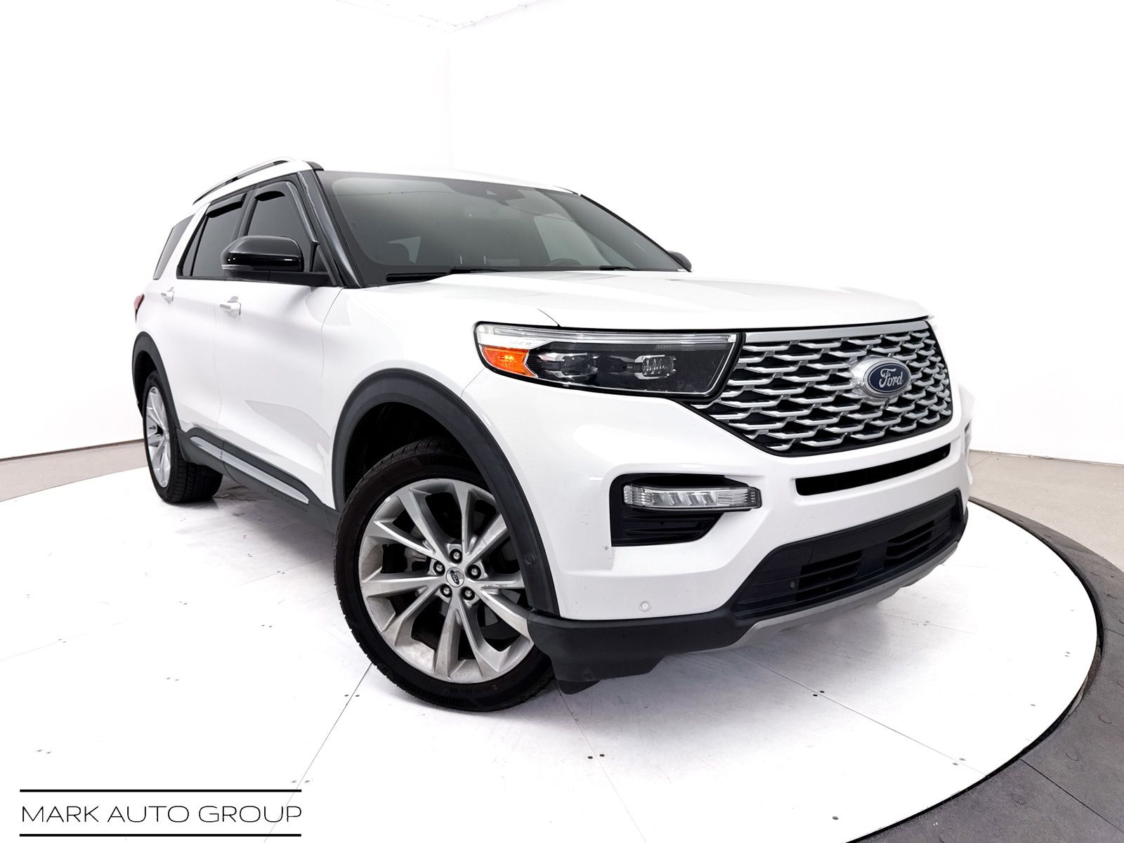 2021 Ford Explorer Platinum