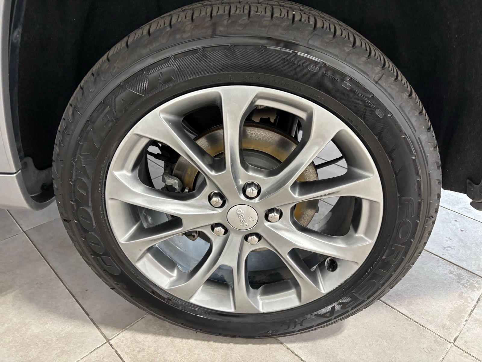 Used Car 2020 Jeep Grand Cherokee  Summit For Sale In Austin, Texas
