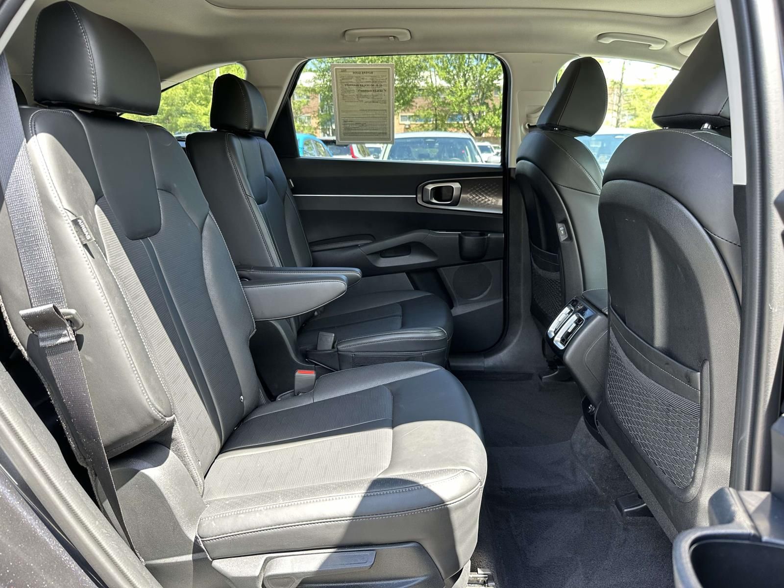 Used 2025  Kia EX image 34