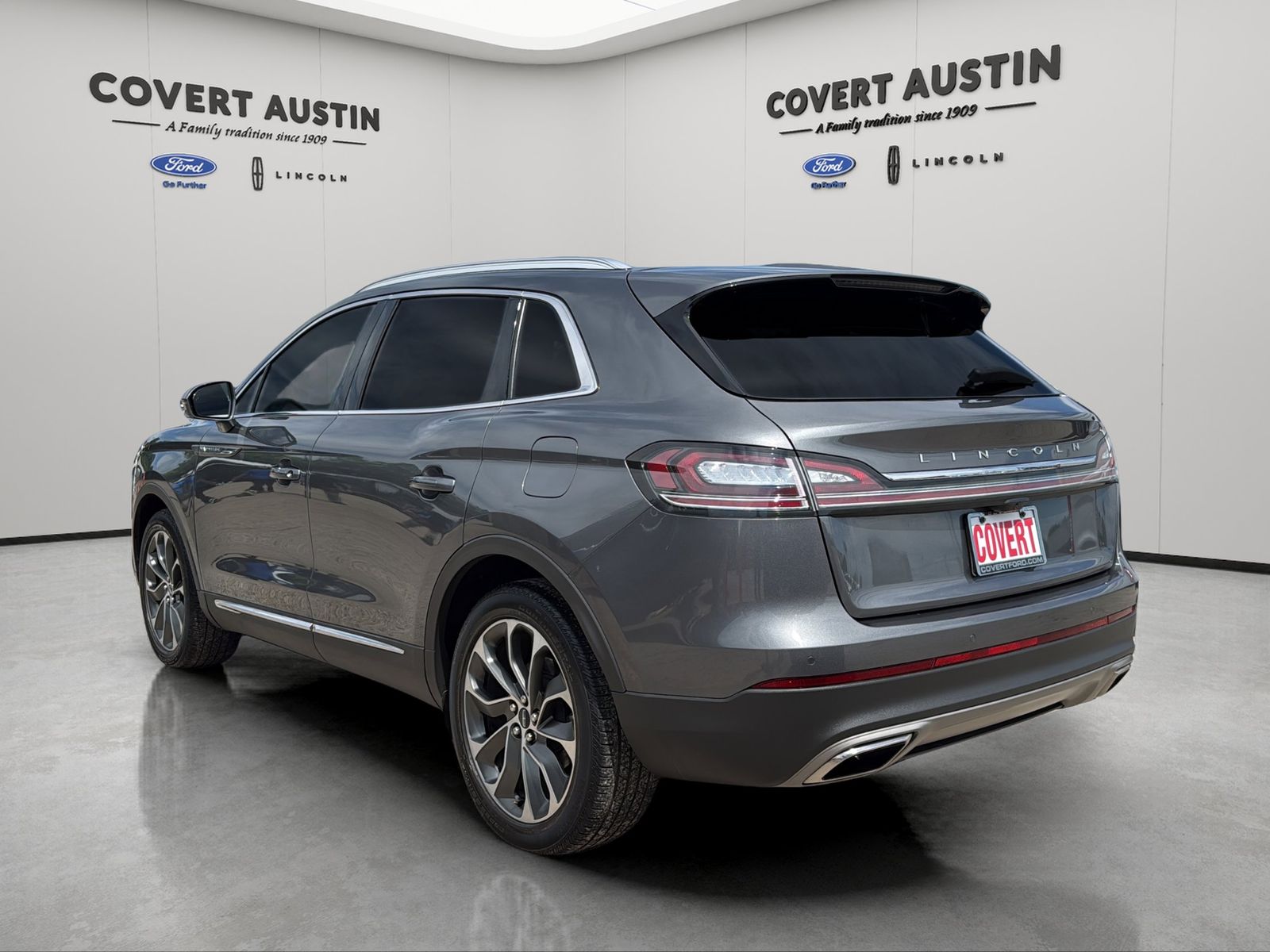 Used Car 2023 Lincoln Nautilus  Reserve For Sale Under $40,000 In Austin, Texas