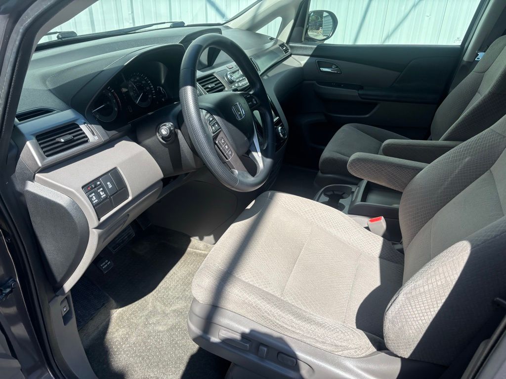 Used Car 2016 Honda Odyssey  Se For Sale Under $20,000 In Austin, Texas