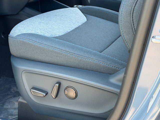 New 2026 Azure Gray Metallic Tri-Coat Ford XLT image 19