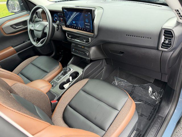Certified Used 2025 Azure Gray Metallic Ford Outer Banks image 31