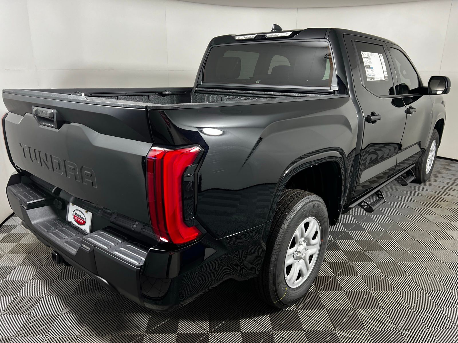 2025 Toyota Tundra SR 10