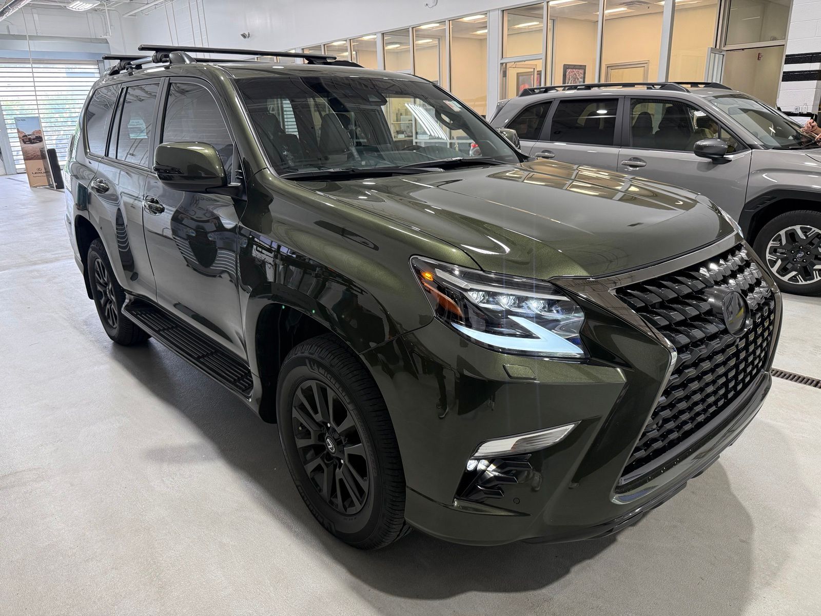  2023 Lexus GX 460 AWD   