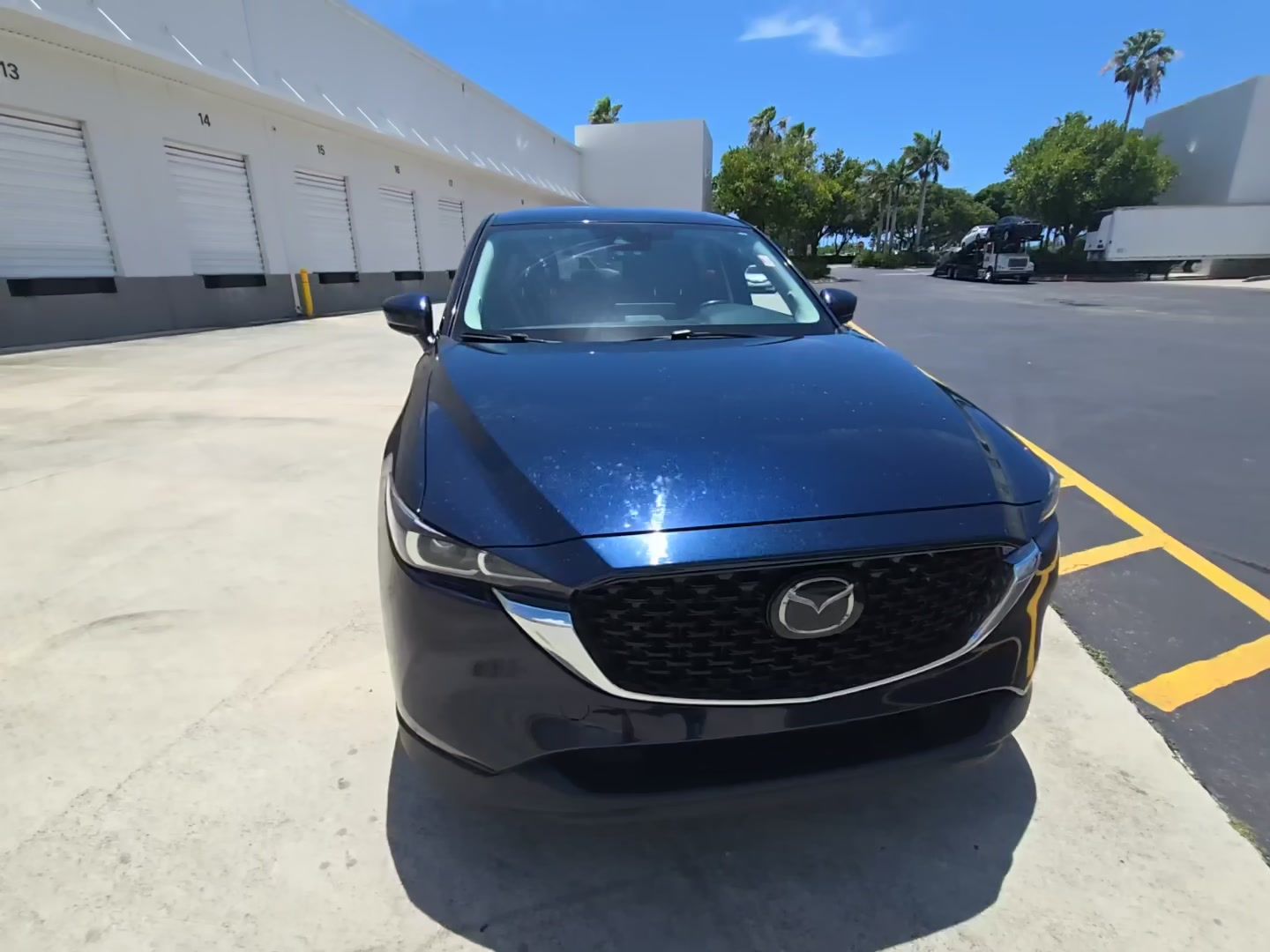 2022 Mazda CX-5 S Select Package Auto AWD's photo