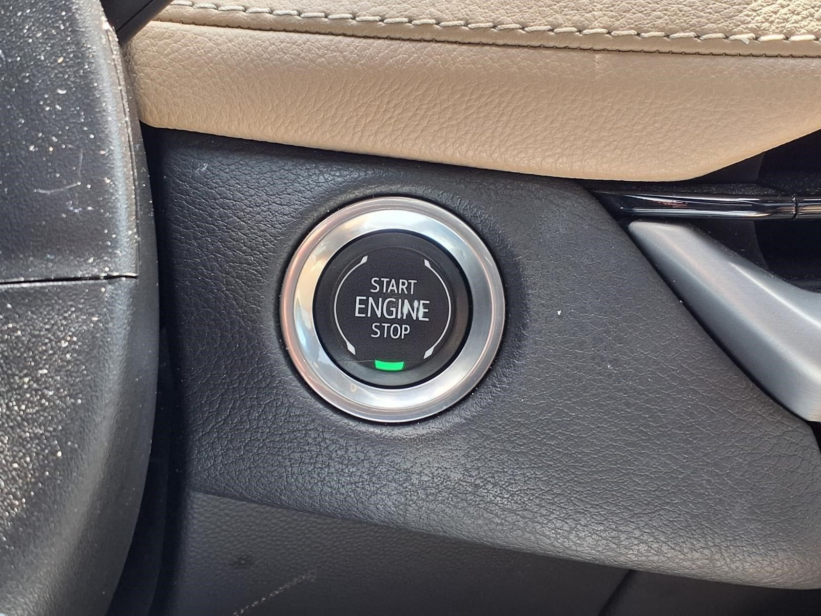 2024 Cadillac XT4 Luxury Black at AutoSavvy Houston Northwest