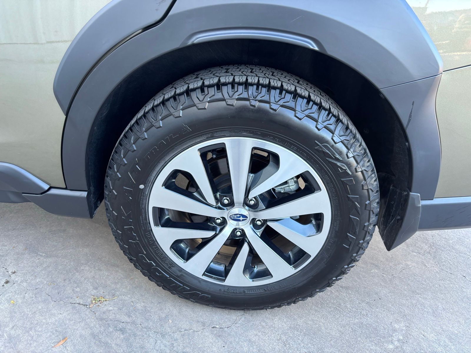 Used Car 2024 Subaru Outback  Premium For Sale Under $30,000 In Austin, Texas