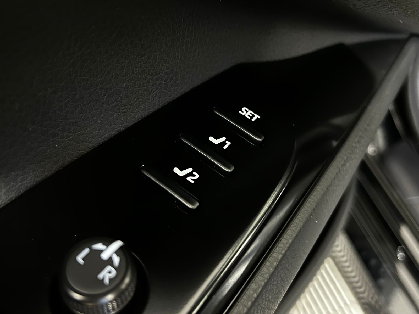 Thumbnail: 2026 Toyota Camry - 11