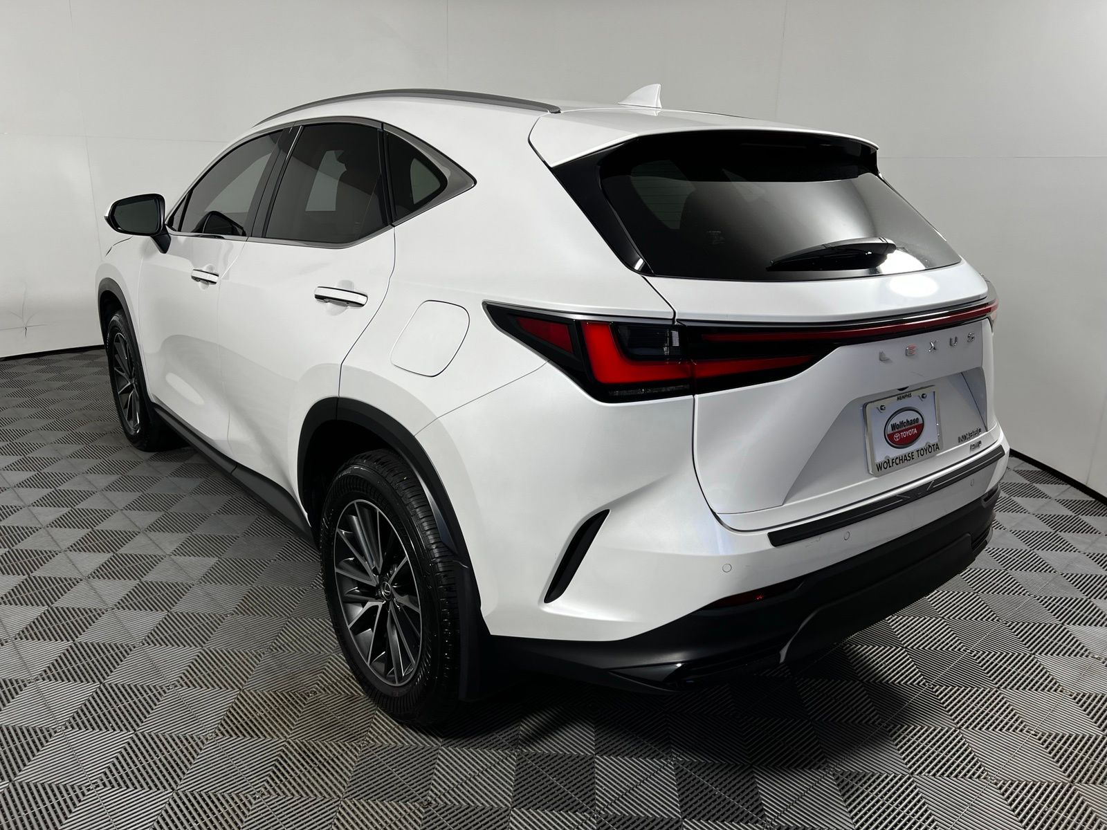 Thumbnail: 2025 Lexus NX - 7
