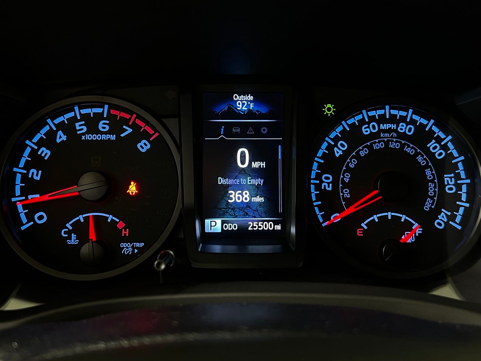 Thumbnail: 2022 Toyota Tacoma - 15