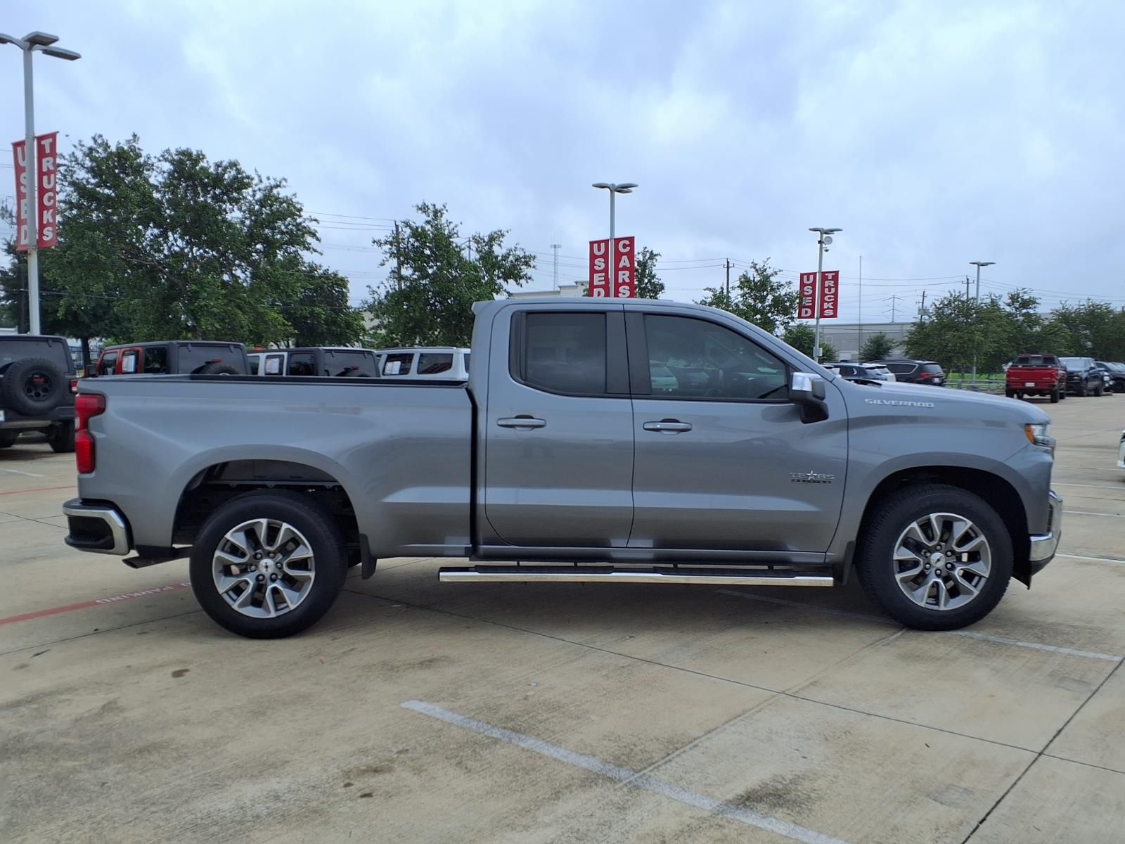 2020 Chevrolet Silverado 1500 LT Gray at Traditions Chevrolet