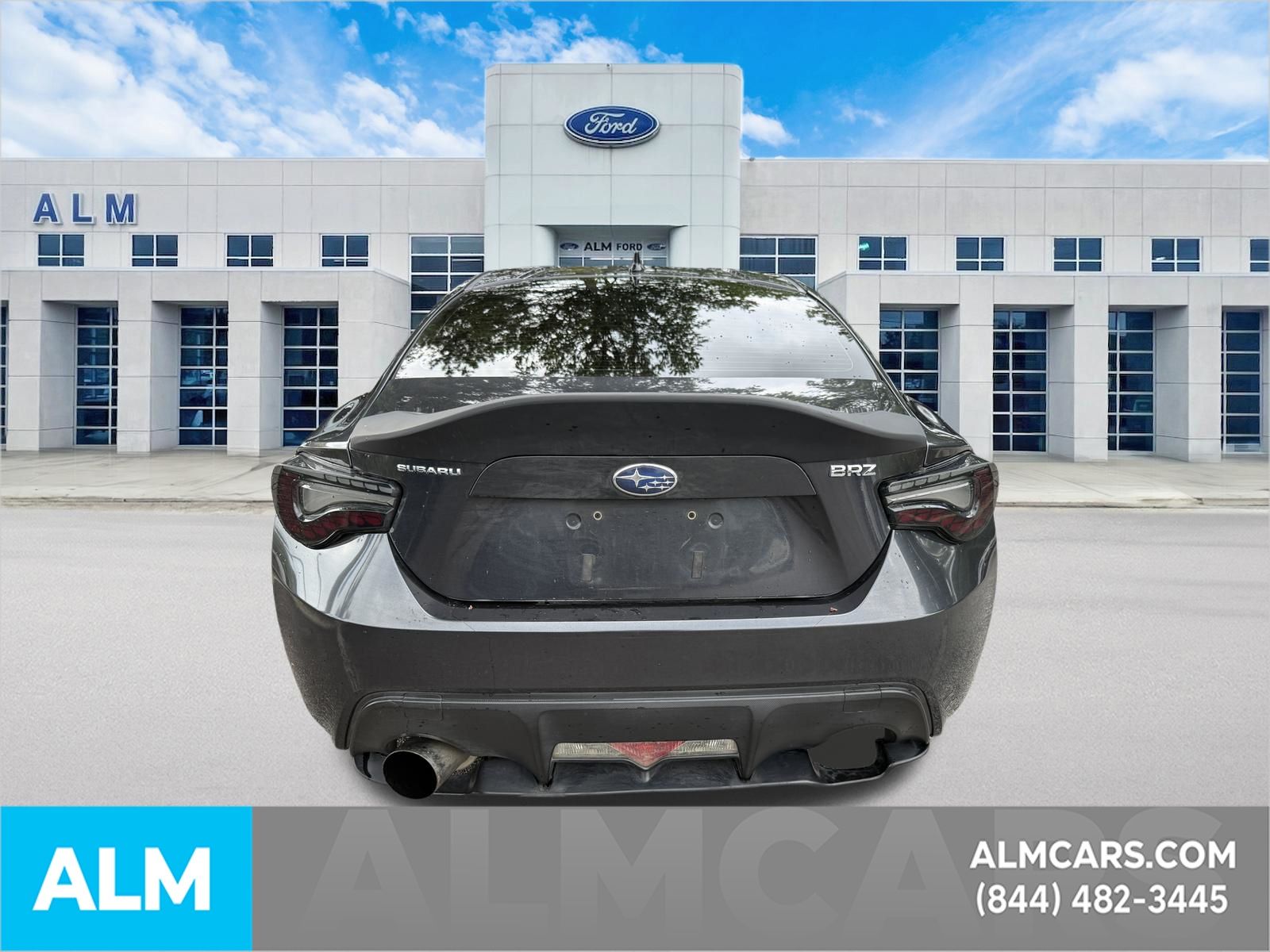 Used 2015 Gray Subaru Limited image 9
