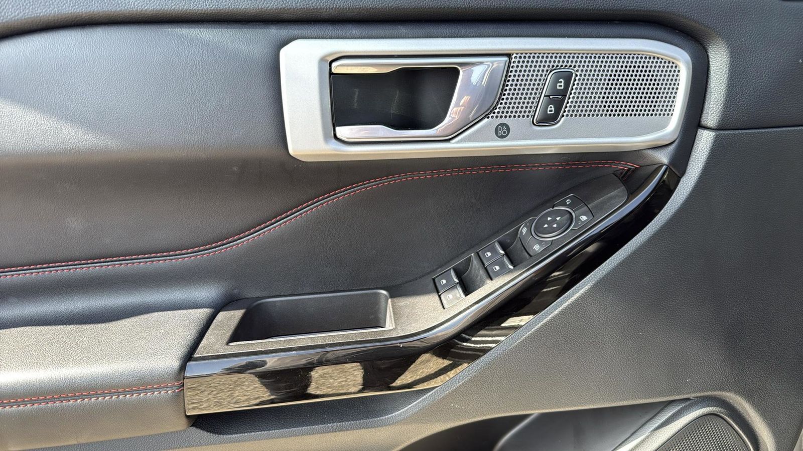 Used Car 2022 Ford Explorer  St-line For Sale Under $35,000 In Austin, Texas