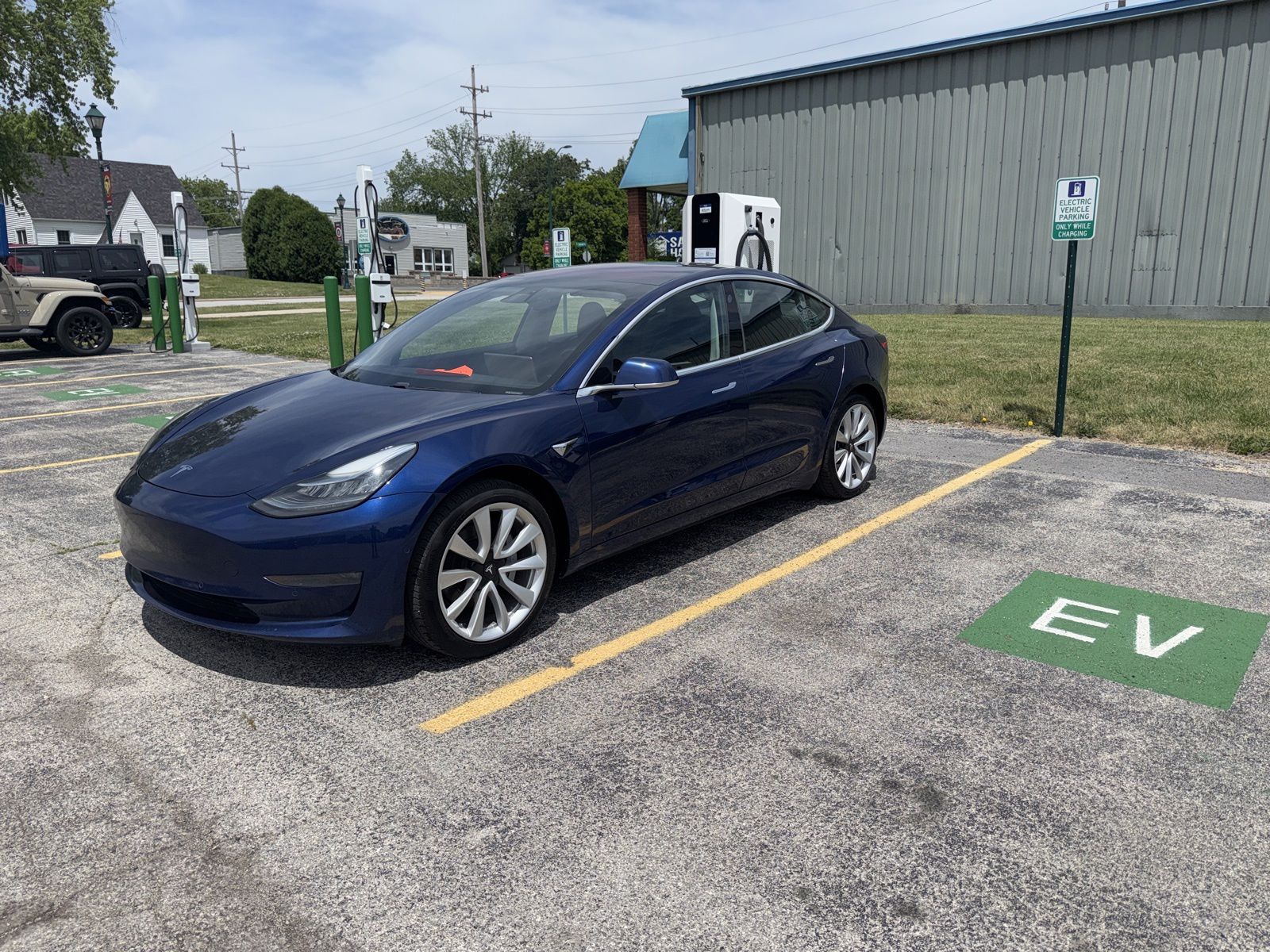 2018 Tesla Model 3 Long Range's photo