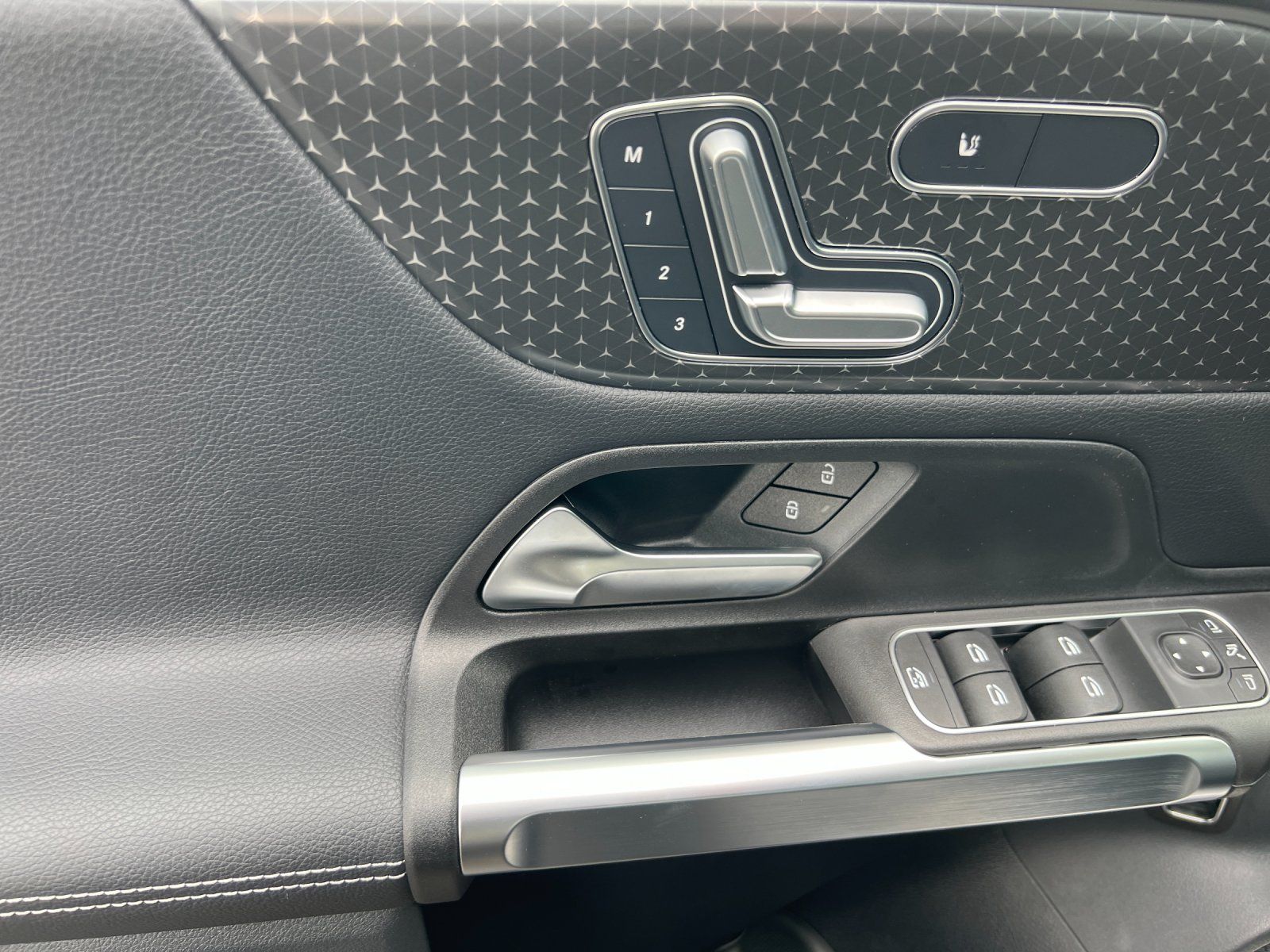 used 2024 Mercedes-Benz GLB car, priced at $39,999