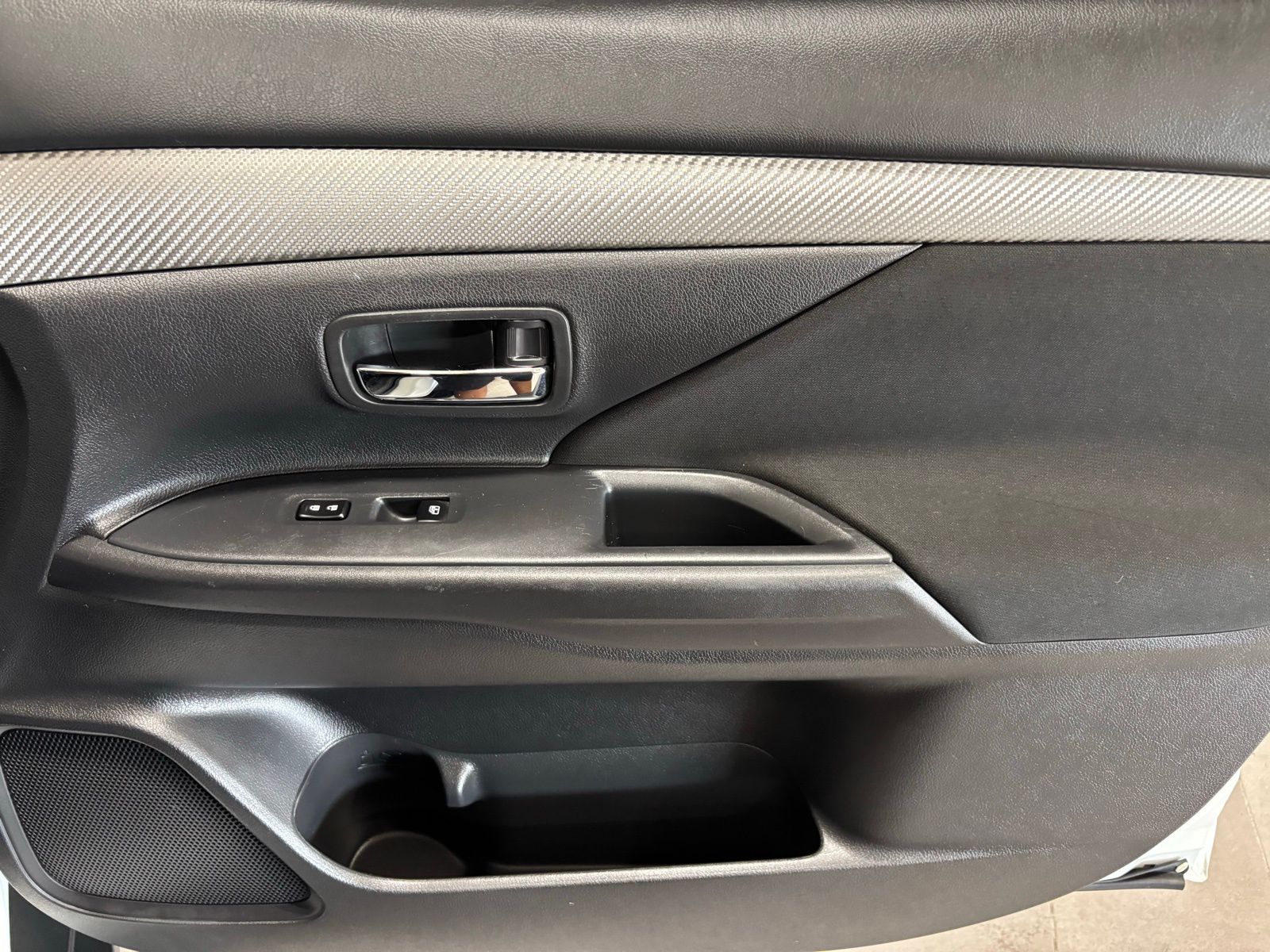 Used Car 2018 Mitsubishi Outlander  Es For Sale Under $15,000 In Austin, Texas