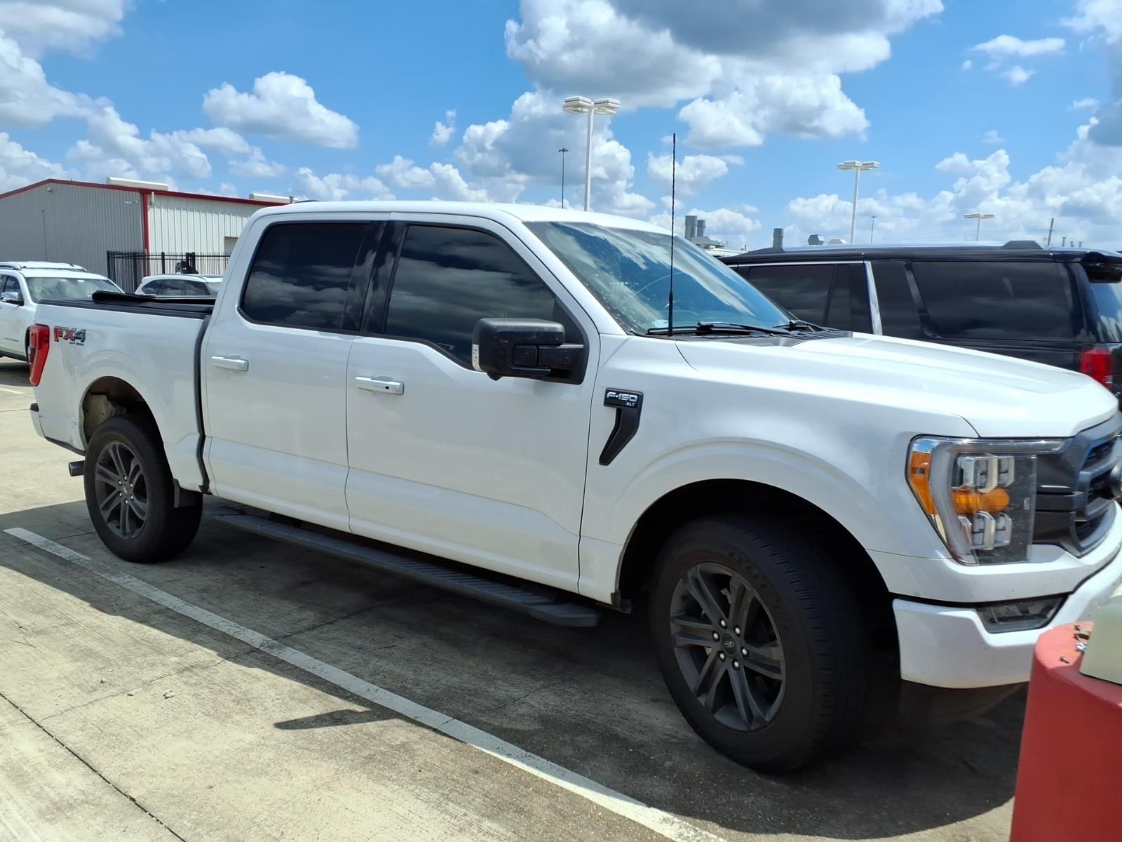 2022 Ford F-150 XLT - 0