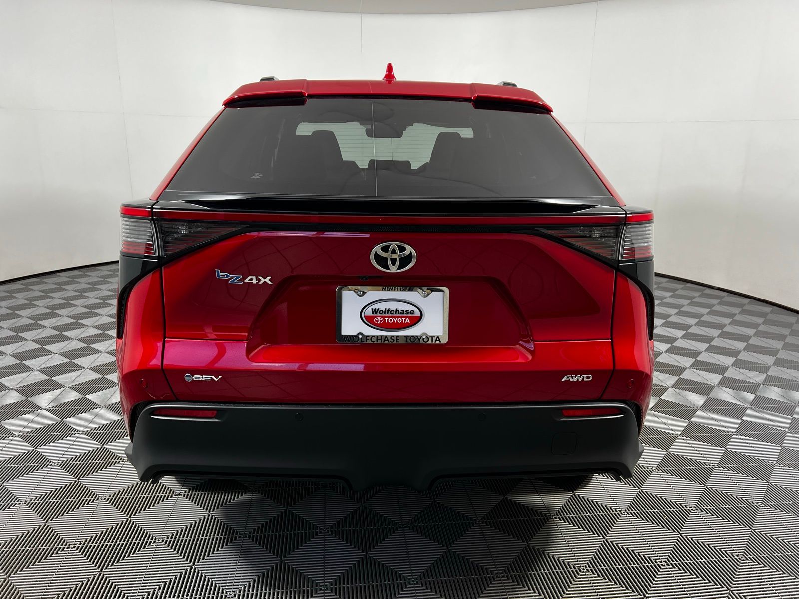 Thumbnail: 2024 Toyota bZ4X - 6