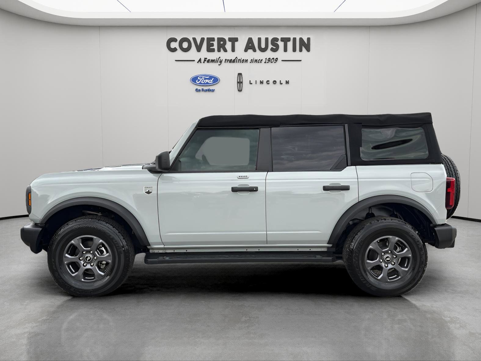 Used Car 2022 Ford Bronco  Big Bend For Sale Under $40,000 In Austin, Texas