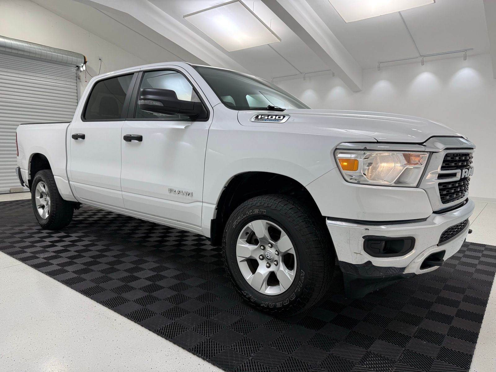 2024 RAM 1500 Big Horn Crew Cab 4WD