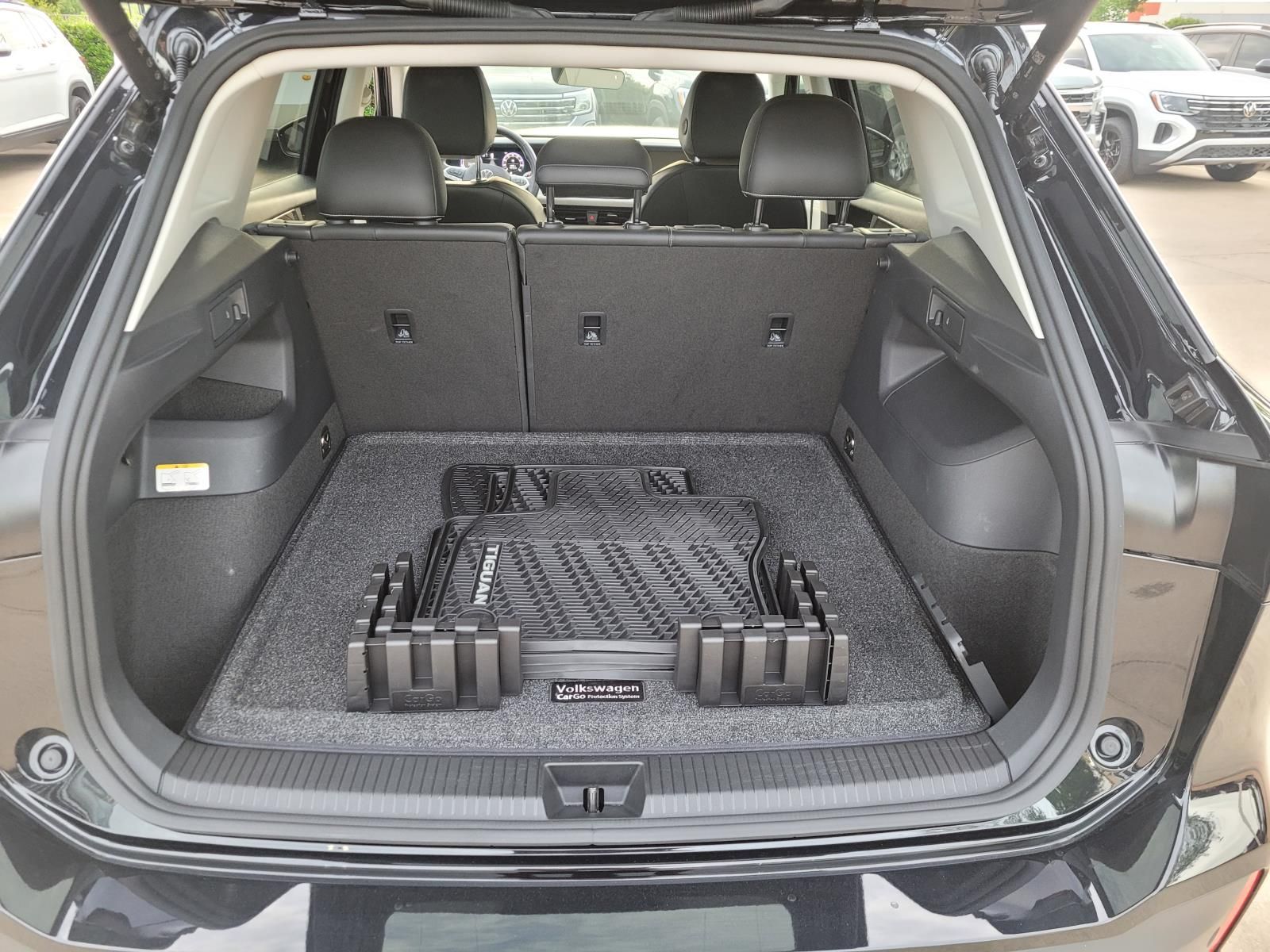 used 2025 Volkswagen Tiguan car, priced at $29,300