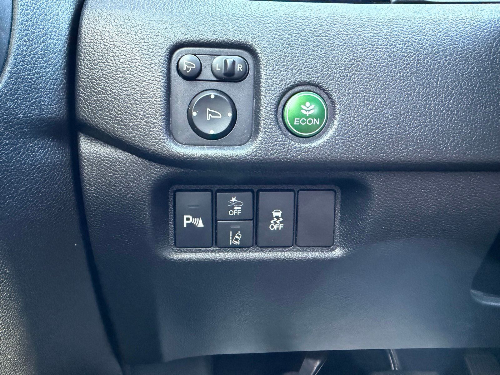 2019 Honda Pilot image 31