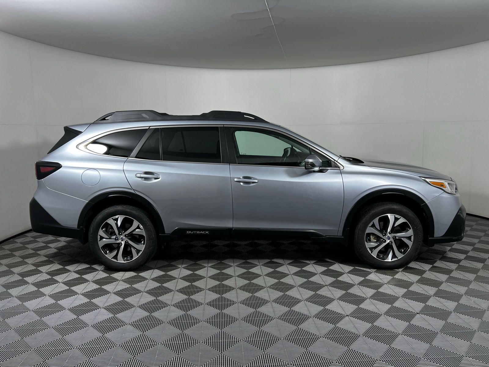 2020 Subaru Outback Limited 4