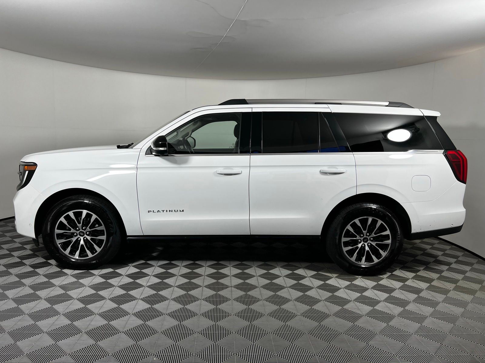 Thumbnail: 2025 Ford Expedition - 8