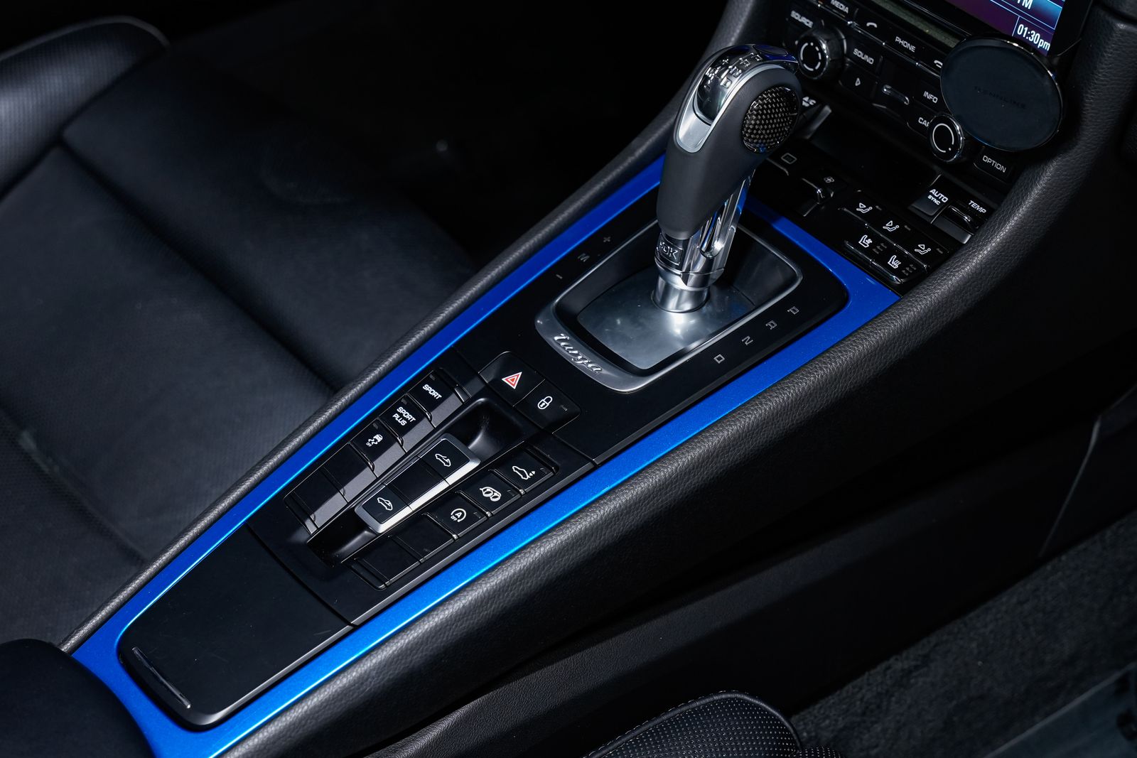 2015 Porsche 911 Targa 4 — photo 29