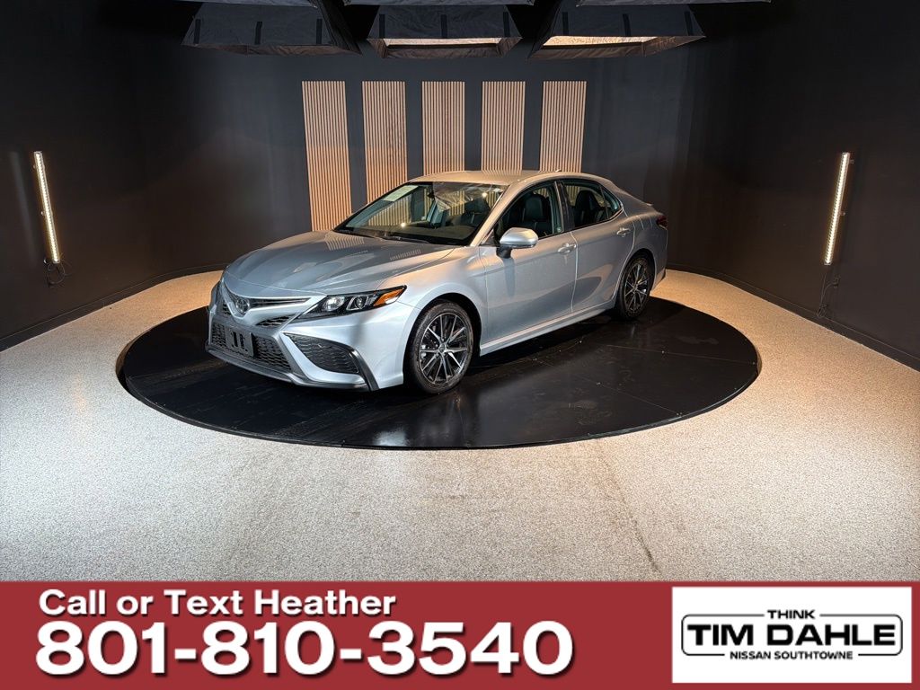Celestial Silver Metallic 2023 Toyota Camry Sedan Front-Wheel Drive 8-Speed Automatic