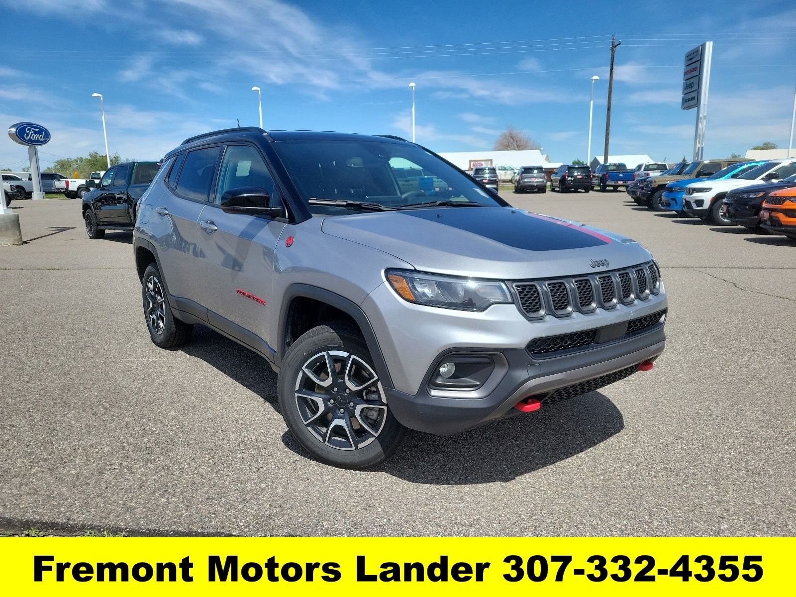 Silver Zynith Metallic Clearcoat 2024 Jeep Compass Trailhawk 4WD SUV / Crossover Four-Wheel Drive 8-Speed Automatic