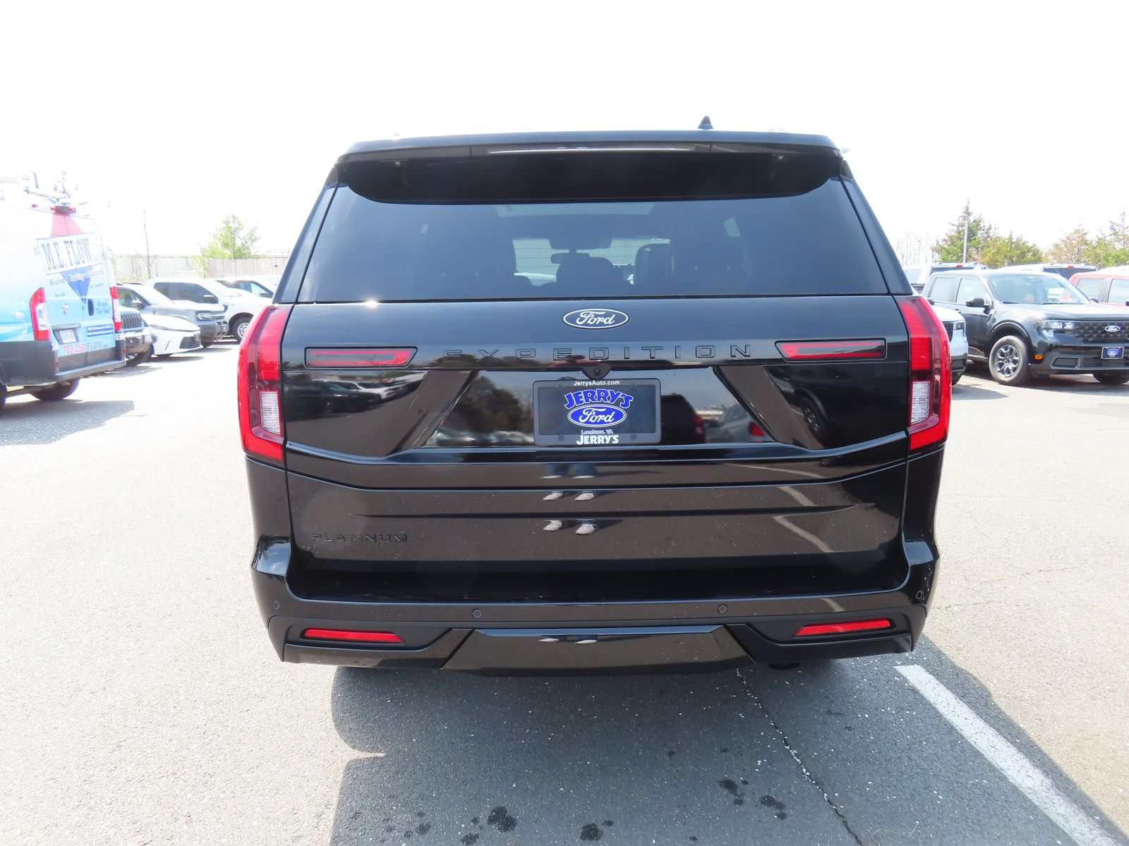 View vehicle photo 5