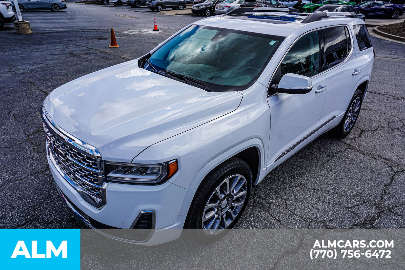 Used 2023 White GMC Denali image 20