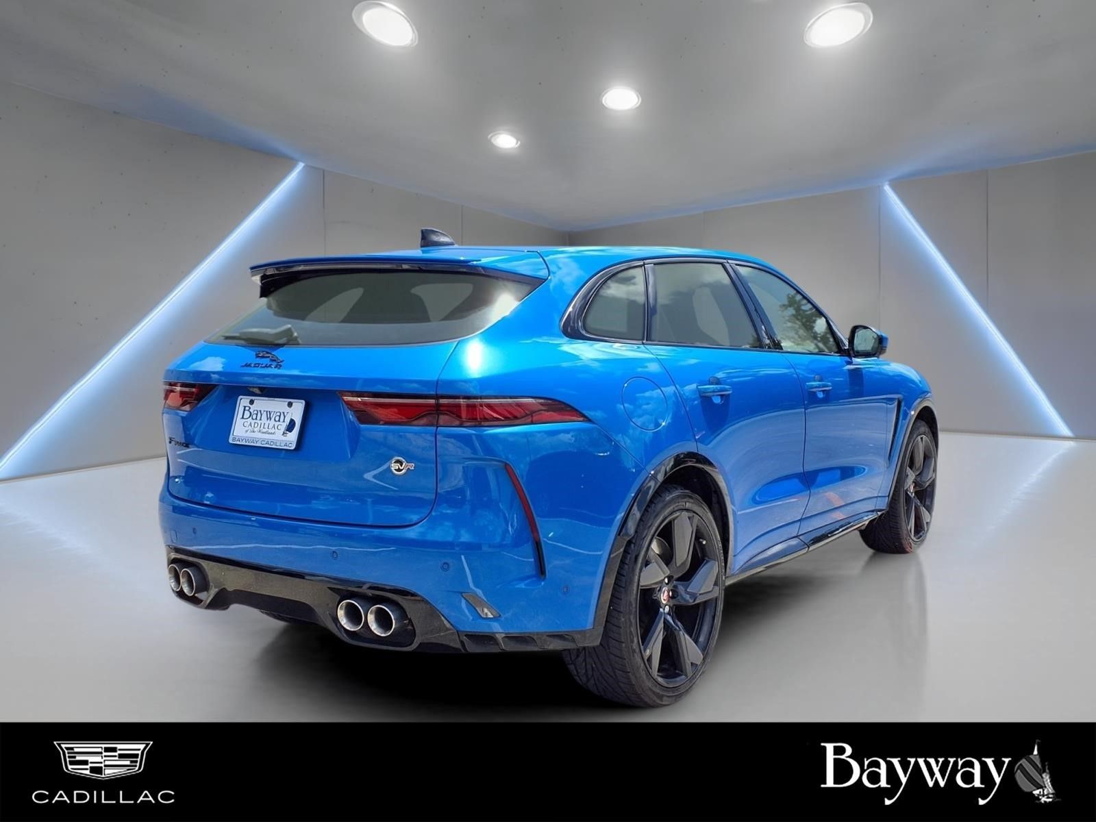 2023 Jaguar F-PACE SVR - 1