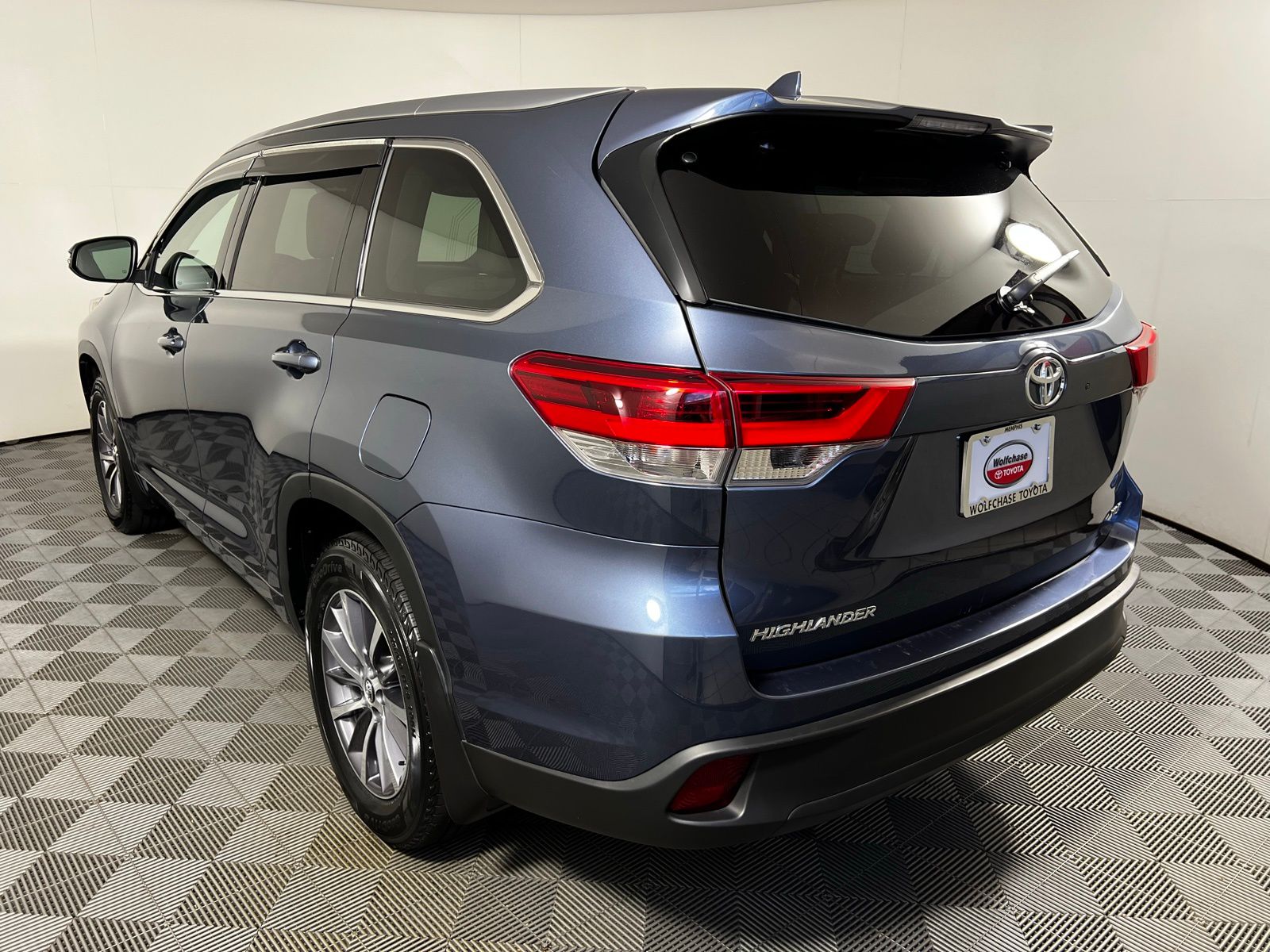 2017 Toyota Highlander XLE 7