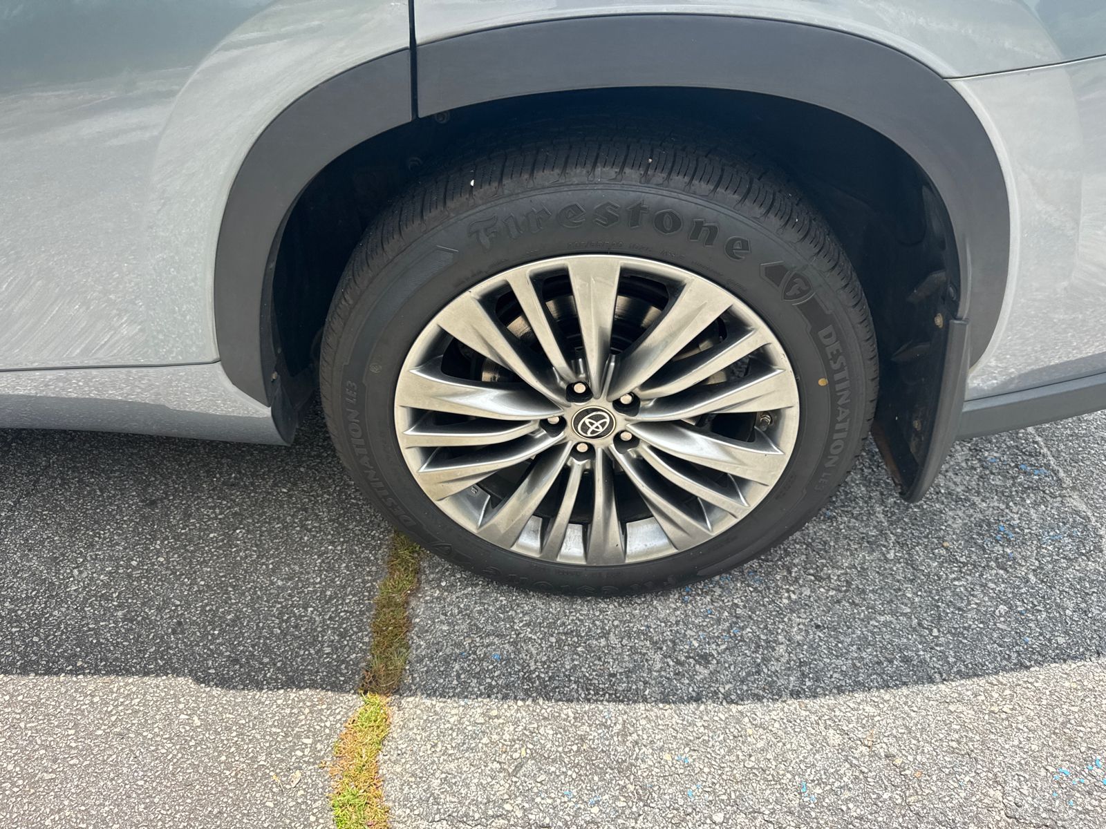 Used 2021  Toyota Platinum image 20