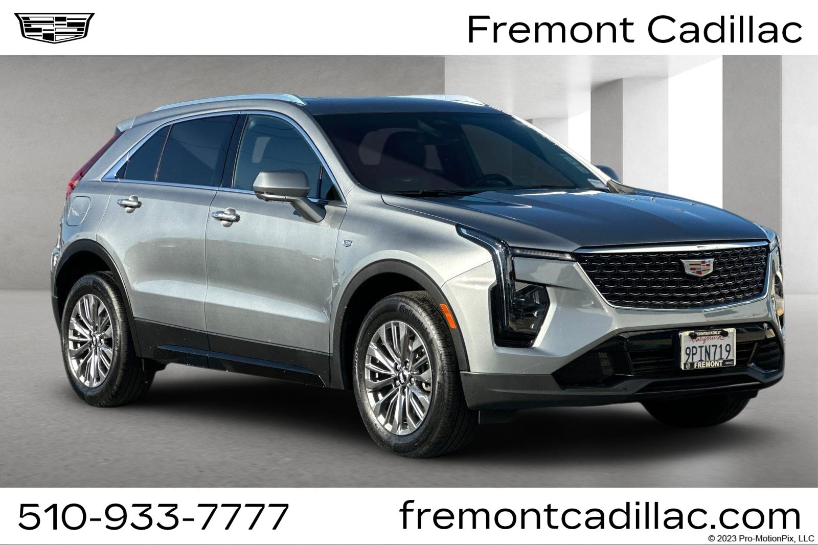 2025 Cadillac XT4 Premium Luxury FWD